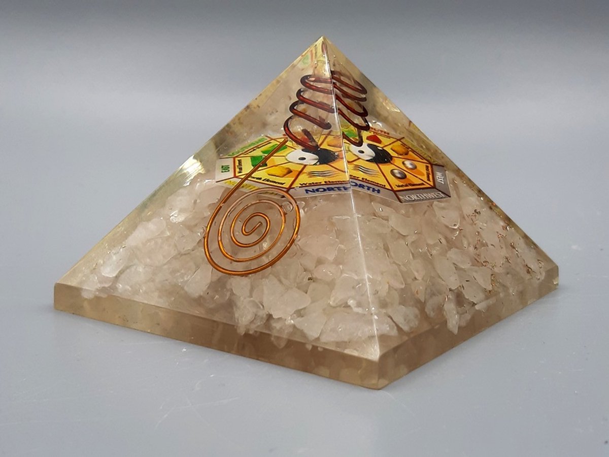 Orgonite Piramide - Rozenkwarts - 7 cm