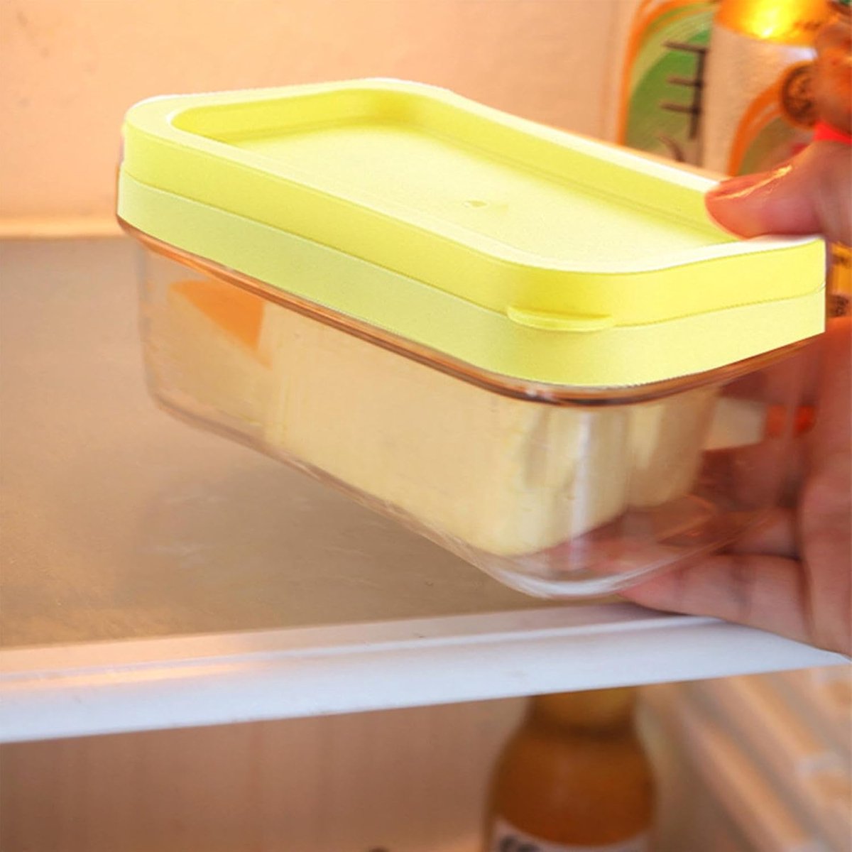 Eierrekje voor in de koelkast met deksel en handvat, automatische rollende