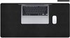 Zwarte imoshion bureau onderlegger met laptop, muis en een verticale grip.