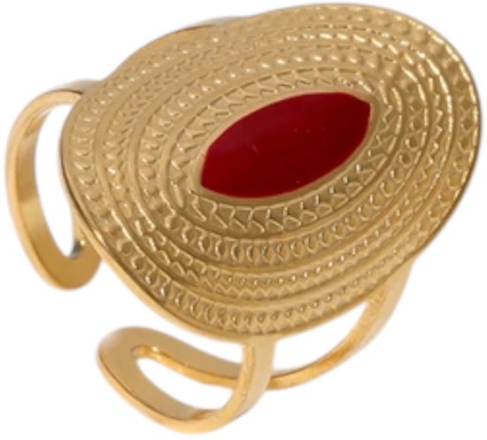 Gouden ring met een textuur aan de buitenkant en een rode, ovale emaille steen in het midden.