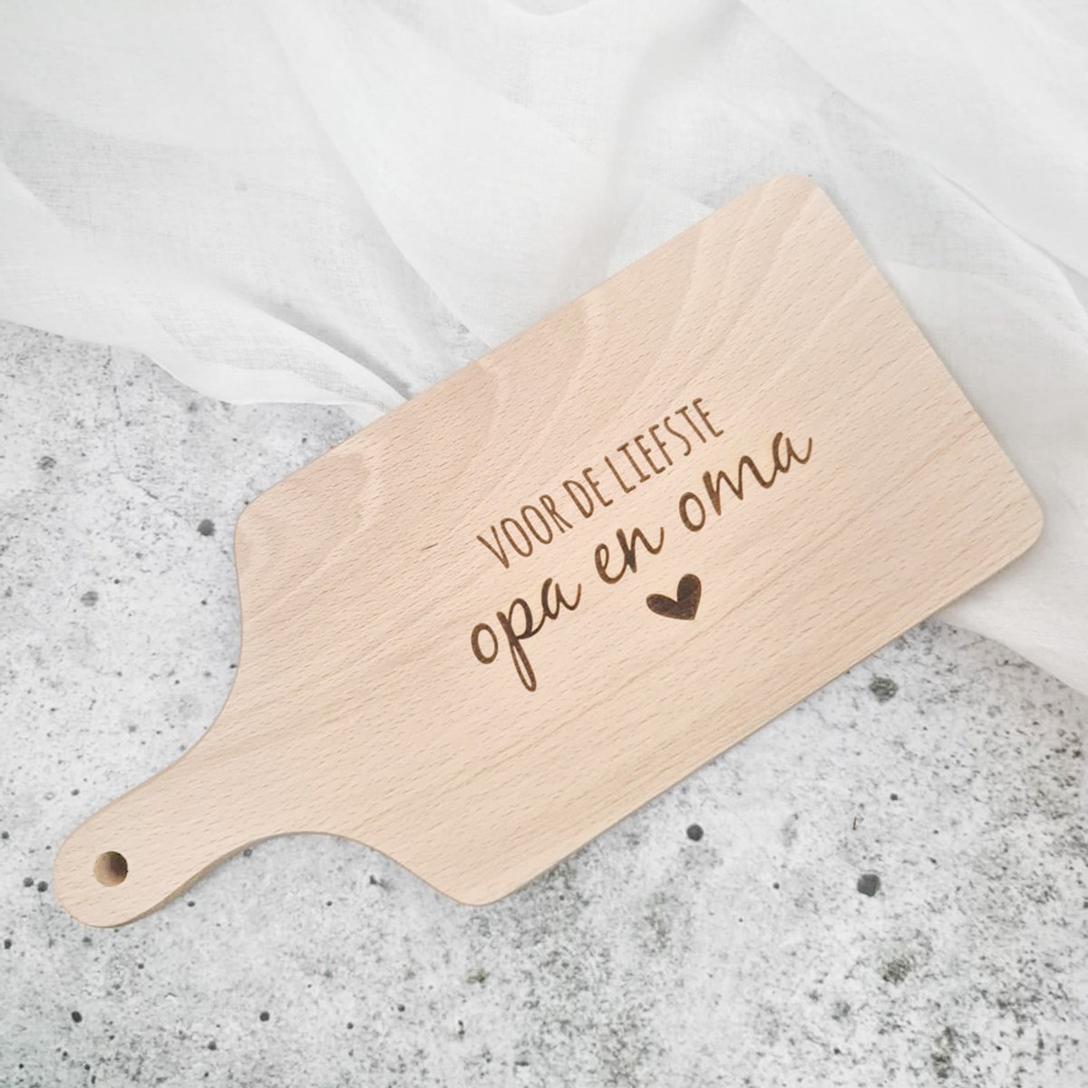 Borrelplank - Voor de liefste opa en oma - Cadeautje voor opa en oma - Snijplank