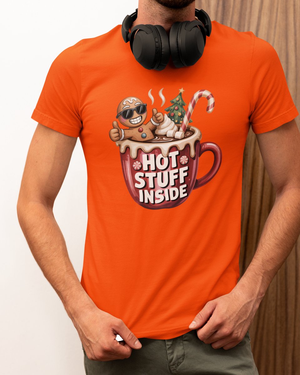 Hot Stuff Inside Kerst - Kerst T-shirt Oranje - Grappig T-shirt - Maat S - Kerst Cadeau Mannen - Limited Edition