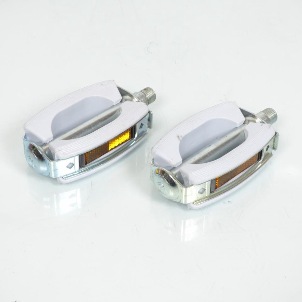Cale pied Union Cycle pour Mobylette Peugeot 50 103 RCX Après 1971 Neuf