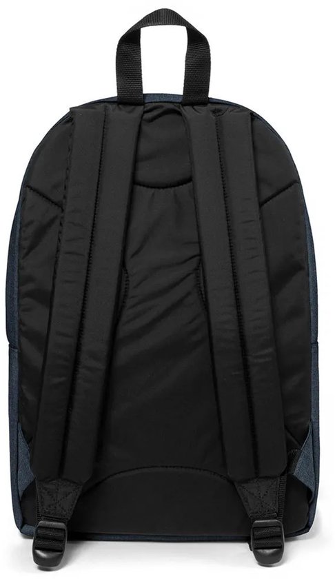 Donkerblauwe Eastpak rugzak, open vak met gaas.