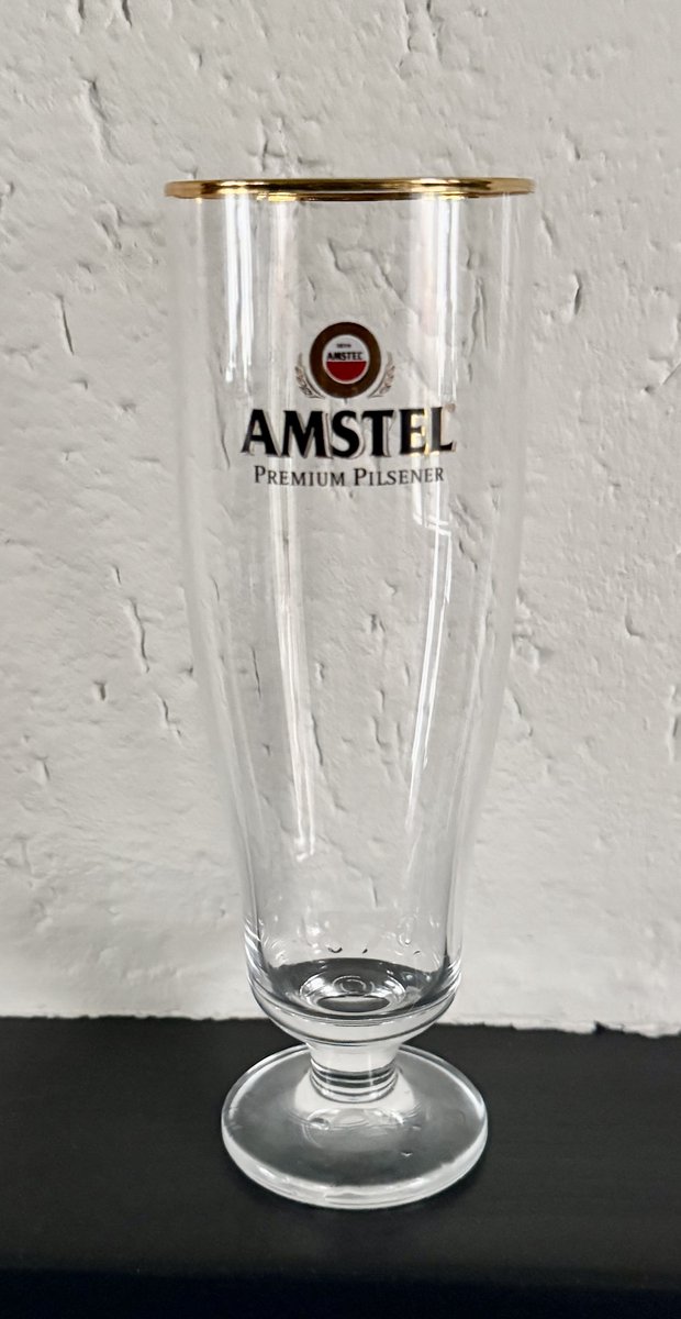 6 x Amstel Premium Pilsner met gouden rand , bierglas op voet