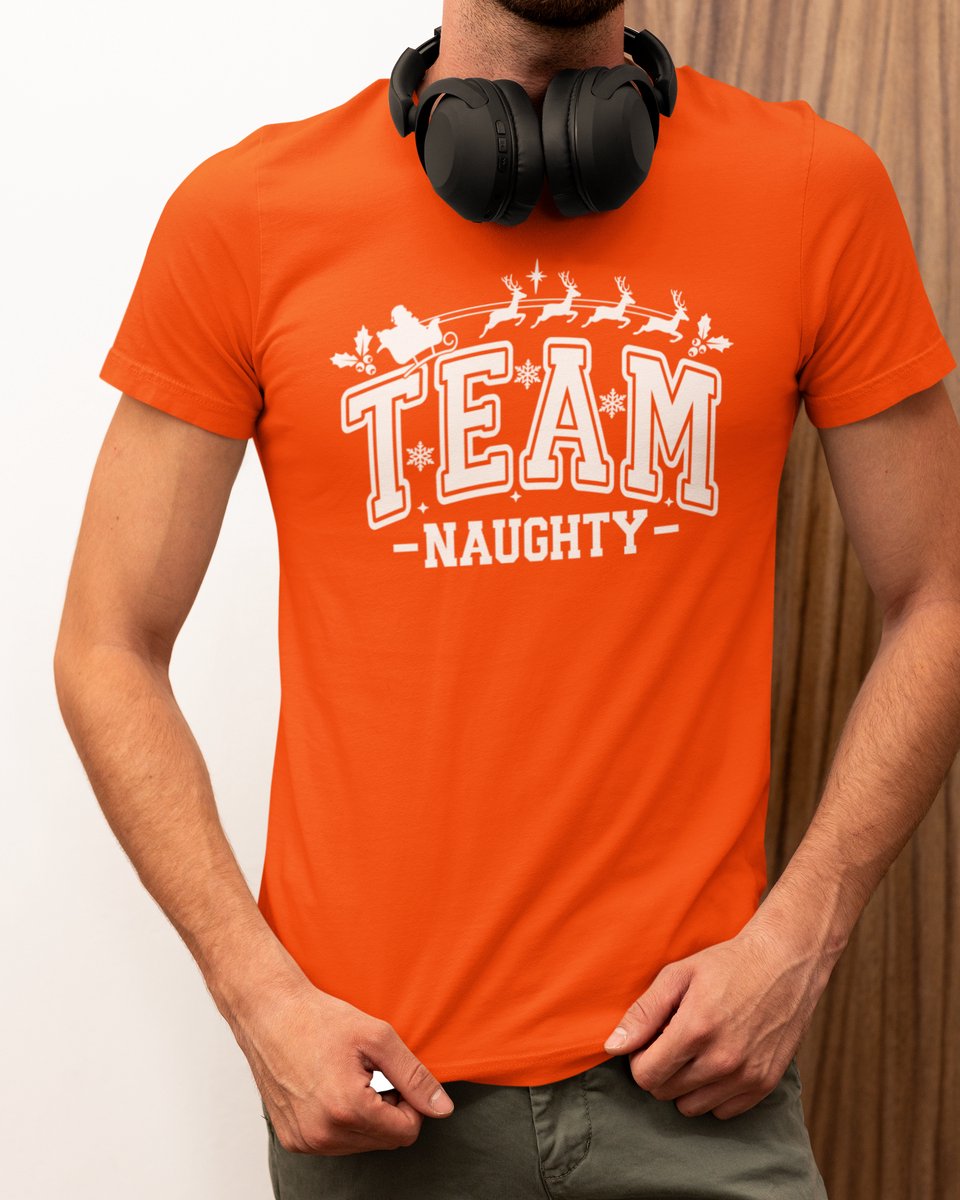 Team Naughty Kerst - Kerst T-shirt Oranje - Grappig T-shirt - Maat L - Kerst Cadeau Mannen - Limited Edition