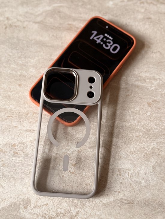 Goxn - Coque téléphone compatible iPhone 17 pro - dos transparent - MagSafe - Beige