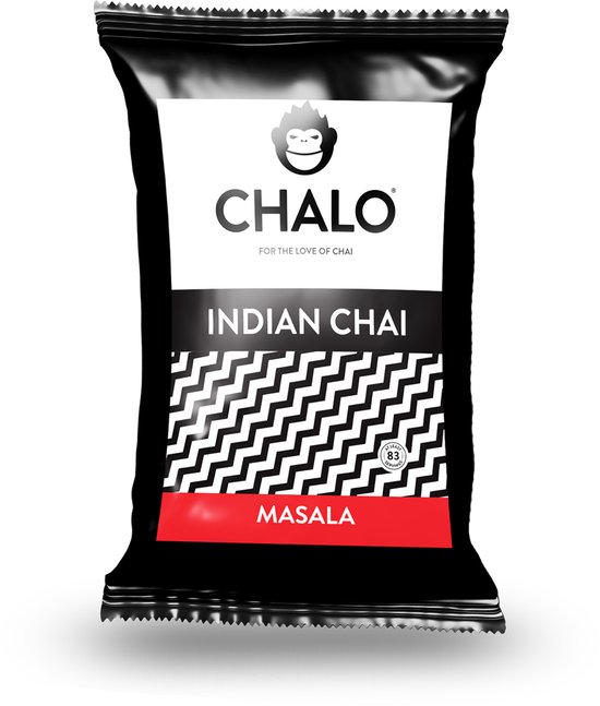 Zwarte navulzak van CHALO met 'Indian Chai Masala' logo en zigzagpatroon. Voor 83 chai lattes.