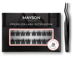 Press-on Lashes - Voorgelijmde Wimperextensions - Blijft 7/10 Dagen Zitten - Aanbrengen in 3 Minuten - Geen Wimperlijm Nodig - Makkelijk te Verwijderen - Sassy Kit