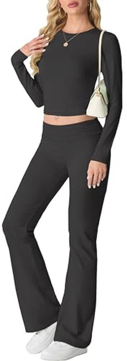 Tweedelige damesoutfit Y2K - Lounge set met cropped T-shirt en flare-broek