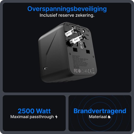 Zwarte reisstekker met overspanningsbeveiliging, 2500 Watt max. en reservezekering van 10A.