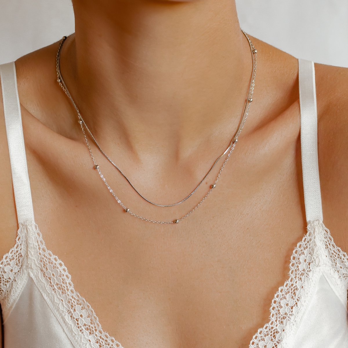 Hey Happiness Laagjes Ketting Dames – Elegante Bolletjesketting – Roestvrij Staal – Verstelbaar – 40–44 cm + 7 cm – Zilver