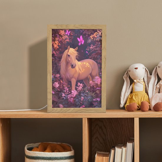 Nachtlampje 20x30 cm - Kinder lamp - Paard - Bloemen - Paars - Vlinder - Tafellamp kinderkamer - Slaapkamer lamp - Bedlamp kinderen - Kinderlampje stopcontact - Wandlamp babykamer - Nachtlampjes van Merkloos — afbeelding 3
