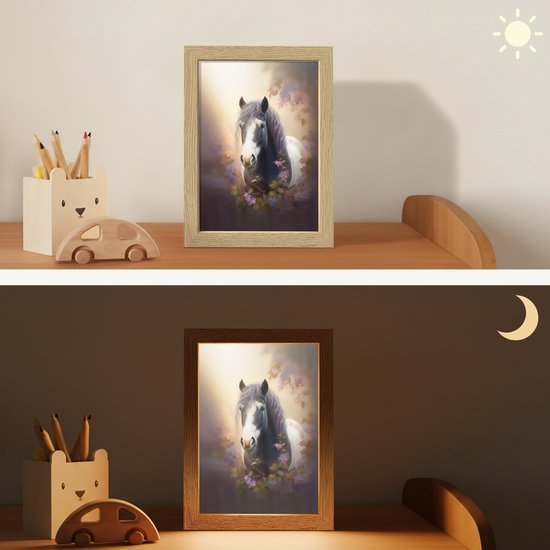 Nachtlampje 15x20 cm - Kinder lamp - Paard - Natuur - Dieren - Bloemen - Paars - Tafellamp kinderkamer - Slaapkamer lamp - Bedlamp kinderen - Kinderlampje stopcontact - Wandlamp babykamer - Nachtlampjes van Merkloos — afbeelding 4
