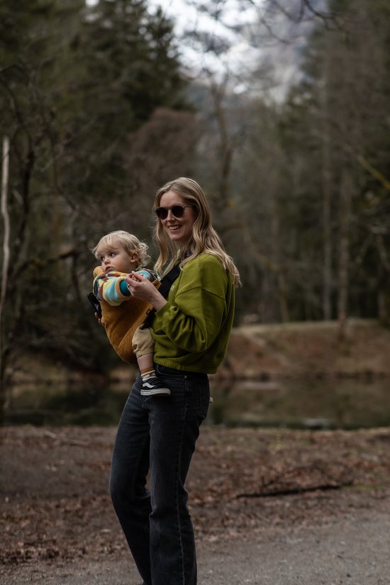 Wildride® Kinderdrager Ribfluweel Goud - Lichtgewicht & Draagbaar - Heupdrager Voor Kinderen van 9 Maanden tot 4 Jaar - Draagzak voor Baby en Peuter - Baby Carrier - Tot 20 kg van Wildride — afbeelding 3