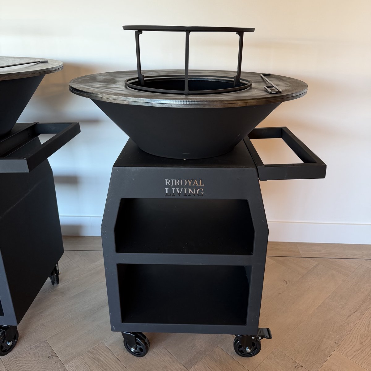 RJRoyal Living BBQ Plancha Grill Maestro Ø70cm Blackline -