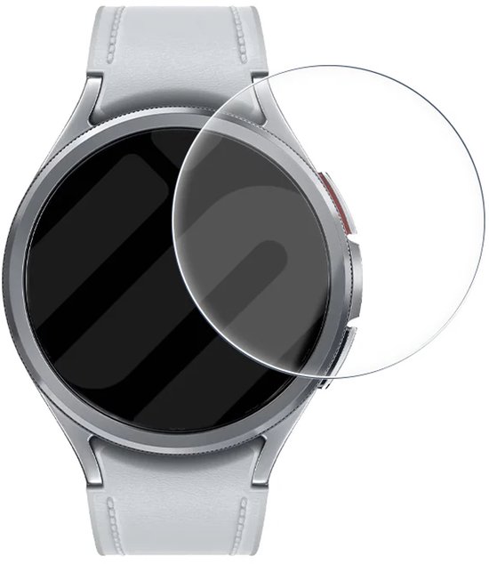Zilverkleurig smartwatch met een witte band en een doorzichtige screenprotector, gedeeltelijk over het scherm.