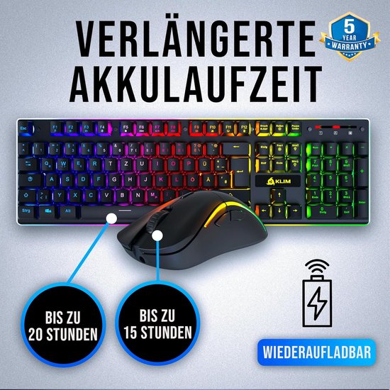 Zwart gaming toetsenbord en muis met RGB-verlichting. Tekst: 'Verlengde acculooptijd', 'Tot 20 uur', 'Tot 15 uur', 'Oplaadbaar'.