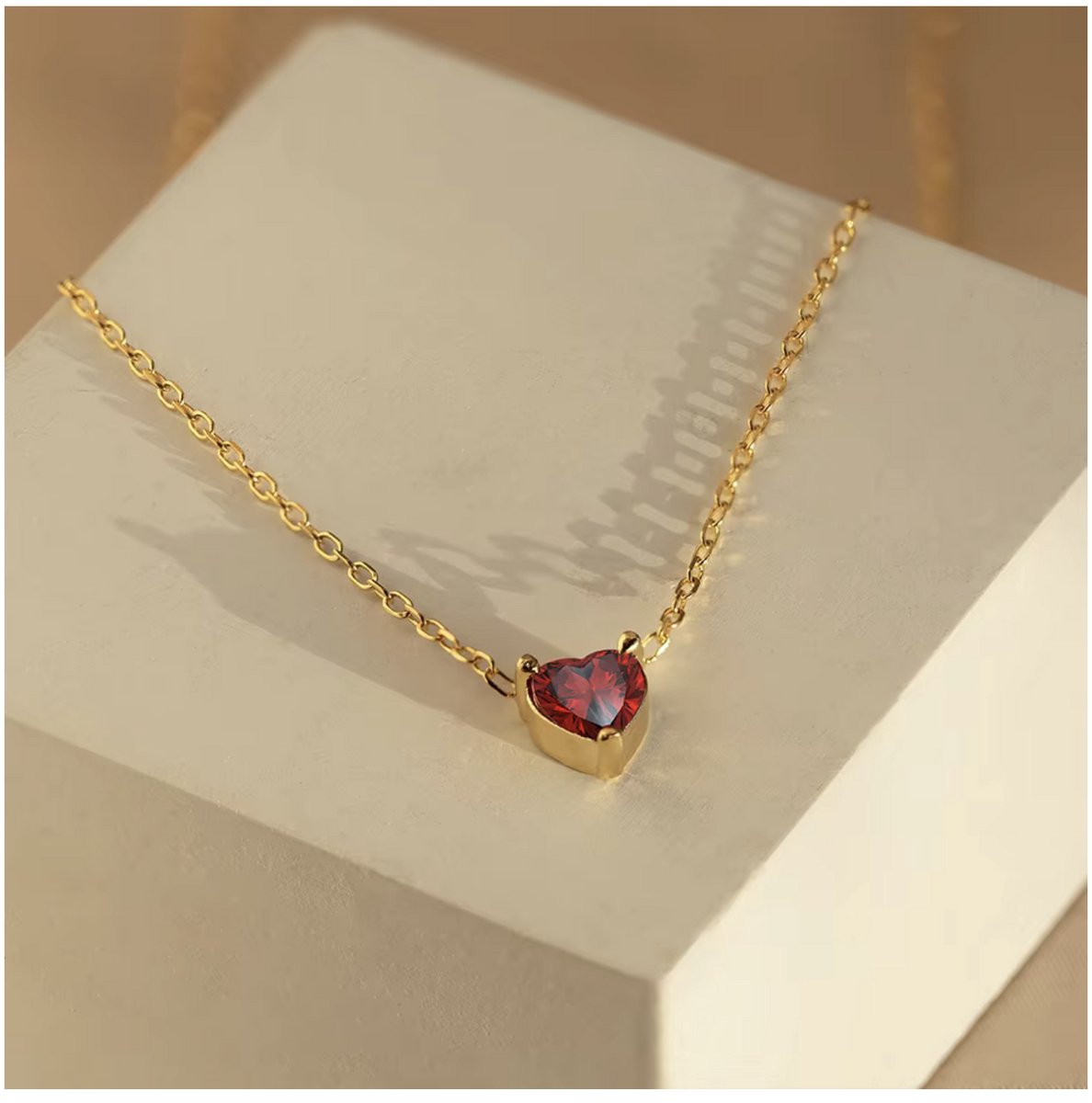 Maevi® Ketting met Geboortesteen - Maand: December - Kraamcadeau / Geboorte / Baby - Lengte: 42 CM - Hoge Kwaliteit - RVS / Stainless Steel - Geboortesteen Ketting - Moederdag - Incl. Luxe Verpakking - Necklace - Edelsteen / Gemstone