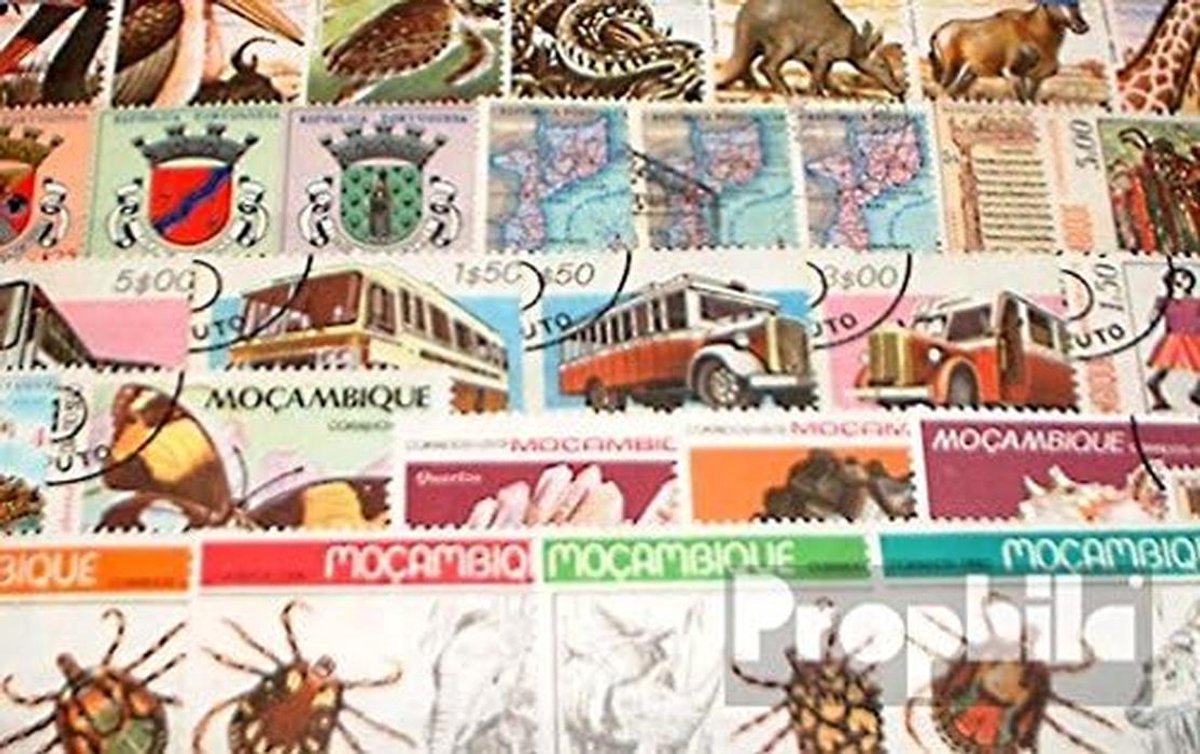 50 Verschillende Postzegels Mozambique - Verzamelobjecten