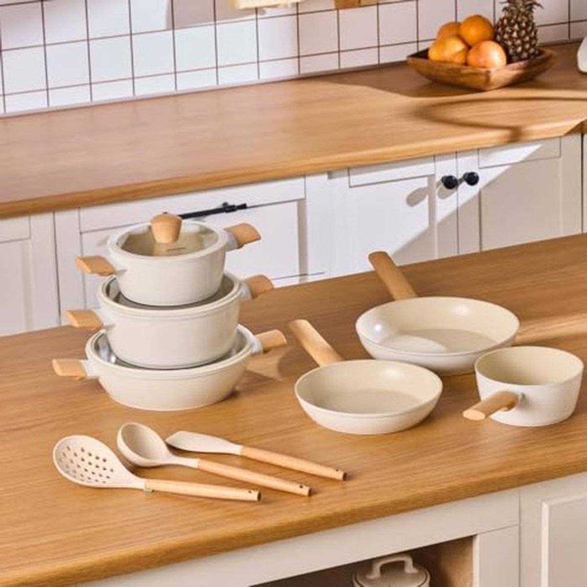 12-Delige Pan Set met Zwitserse Kristallen Coating – Non-Stick Kookgerei