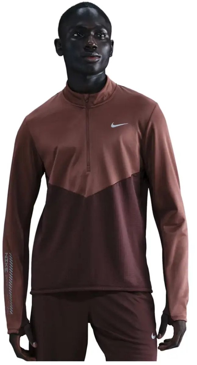 Nike pacer therma-fit winterized ziptop in de kleur . Rood