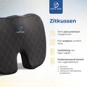Ergonomisch zwart zitkussen met ruitpatroon, 100% traagschuim en wasbare hoes.