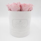 Longlife rozen - flowerbox - roze rozen - echte rozen - giftbox - cadeau voor vrouwen - geschenk