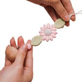 Grannies - speenkoord Fleur- speenketting - siliconen bloem - houten clip - babyshower cadeau - roze