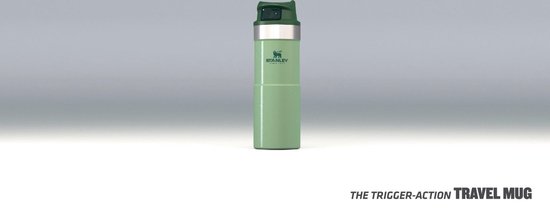 Stanley classic trigger-action travel mug hammertone green 0,47 liters