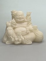 Happy Boeddha met kinderen ( Wit zand effect)