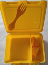 ronde kommen set 4 delig lunch set rechthoek  met vork en sausbakjes geel kunststof afmeting kom groot 23 cm diepte 12 cm klein breed 12 cm diep 8 cm PP