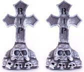 Set van 2x stuks horror kerkhof decoratie kruis grafsteen schedels met licht 52 x 28 cm - Halloween feestdecoratie en versiering