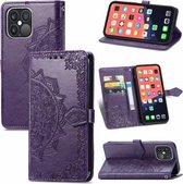 Voor iPhone 13 Pro Max Mandala Bloem Reliëf Horizontale Flip Lederen Case met Houder & Drie Kaartsleuven & Portemonnee & Lanyard (Paars)