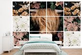 Behang - Fotobehang Collage - Schotse Hooglander - Bloemen - Breedte 330 cm x hoogte 220 cm