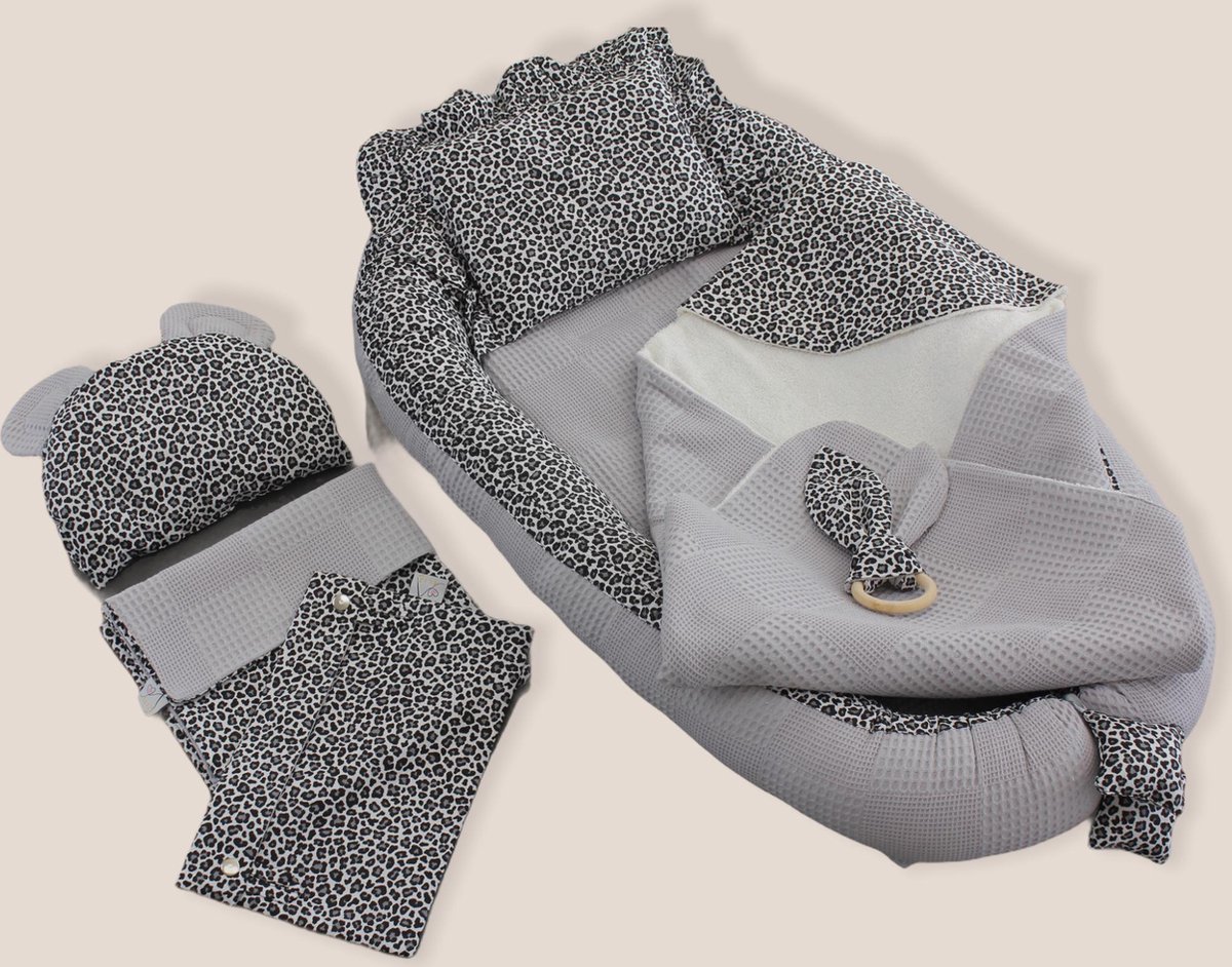 Babynest Eliz Baby Dubbelzijdig 8-delig Light Grey Waffle Black Leopard Babynestje Kraamcadeau Babyuitzet