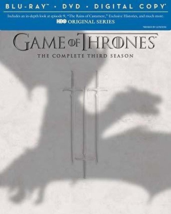 Game of Thrones: The Complete Third Season Blu-ray met drie zwaarden en een schaduw van een draak.