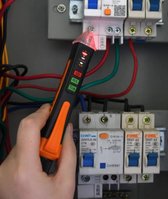Spanningzoeker draadloos- Spanningstester- Digitale spanningszoeker- Spanningsmeter- Draadloze spanningsmeter -Zaklamp- Laser