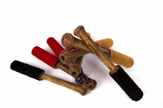 Klankschaal aanstrijkhout met suède rood - 15x2 cm - 25 g - M van Yogi & Yogini — afbeelding 3