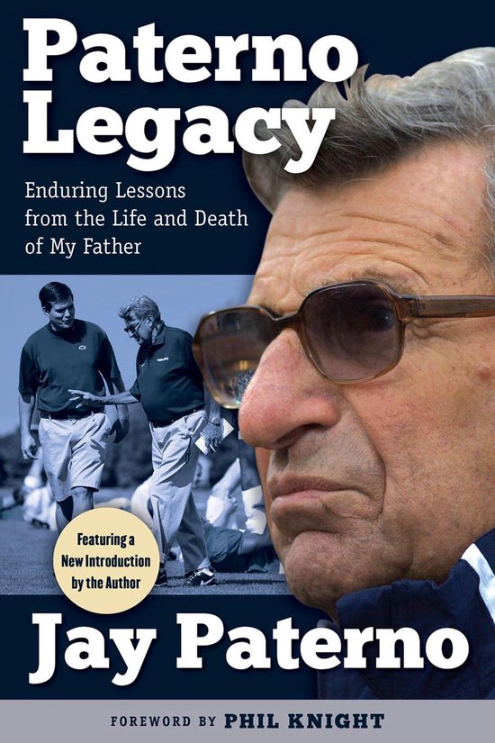 Livre 'Paterno Legacy' de Jay Paterno, avec un gros plan de son père et une plus petite image de deux hommes sur un terrain de golf.