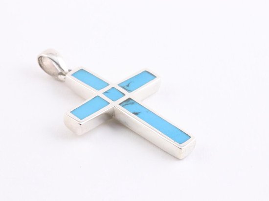Pendentif croix en argent avec turquoise bleue