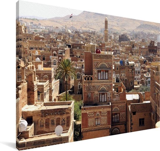 Paysage urbain du centre-ville et palmier solitaire de Sanaa au Yémen Toile 140x90 cm - Tirage photo sur toile (Décoration murale salon / chambre)