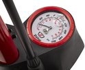 Close-up van de drukmeter van een fietspomp met Zéfal logo. Meet PSI en bar.