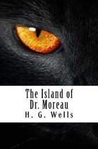 Een close-up van een zwarte kattenoog met een oranje iris, met de titel 'The Island of Dr. Moreau H. G. Wells' eronder.