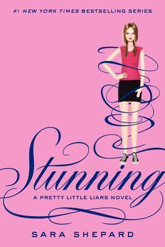 Boek 'Stunning' van Sara Shepard, deel van de 'Pretty Little Liars' serie, met een roze omslag en een gestileerde tekening van een vrouw.