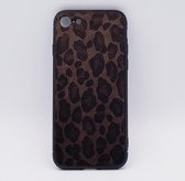 Geschikt voor iPhone 7 – hoes, cover – panter look – pluizig – donker bruin