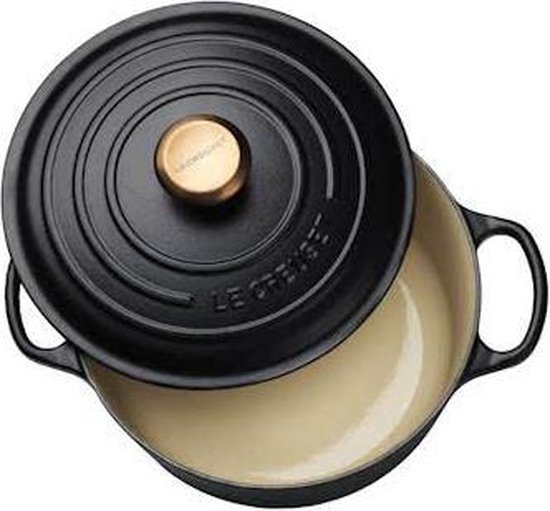 Le Creuset Gietijzeren ronde braadpan in mat zwart 24cm 4,2L | bol.com