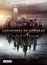 Ciudad de Hueso (Movie Tie-In), Cazadores de Sombras 1