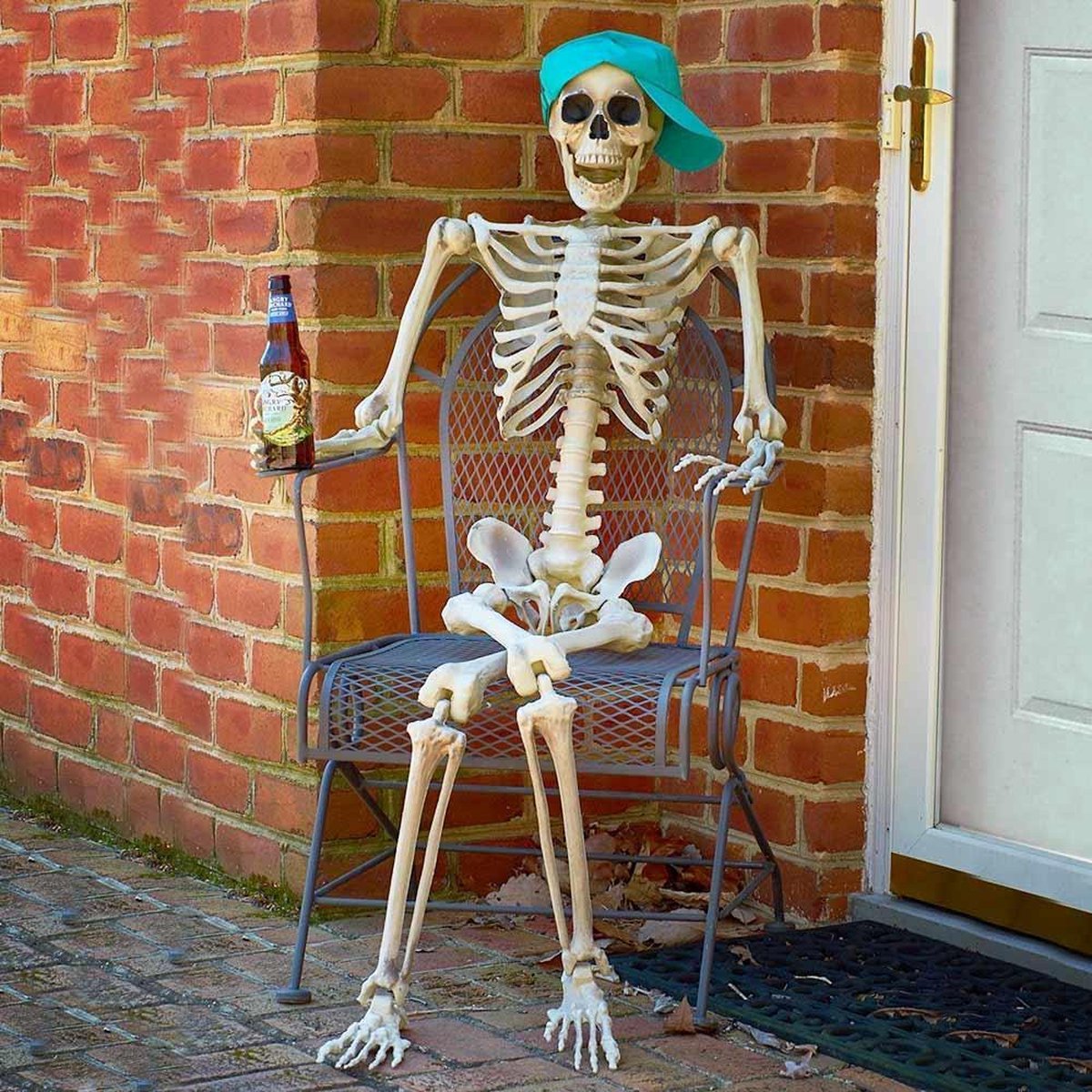 Halloween levensechte skelet - 150 cm op Prijzenvolger.com