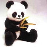 Pakket om zelf een Pluche knuffel te maken ( Panda ) Nr TK 220